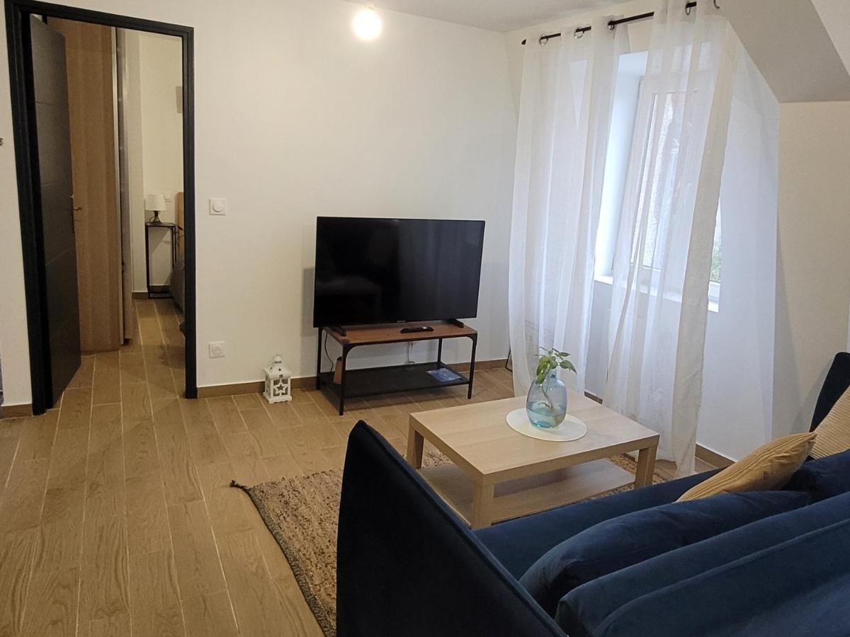Coquet Appartement A 15Mn De Paris Et 10 Mn De Stade De France, Wifi, Netflix, Groslay Dış mekan fotoğraf