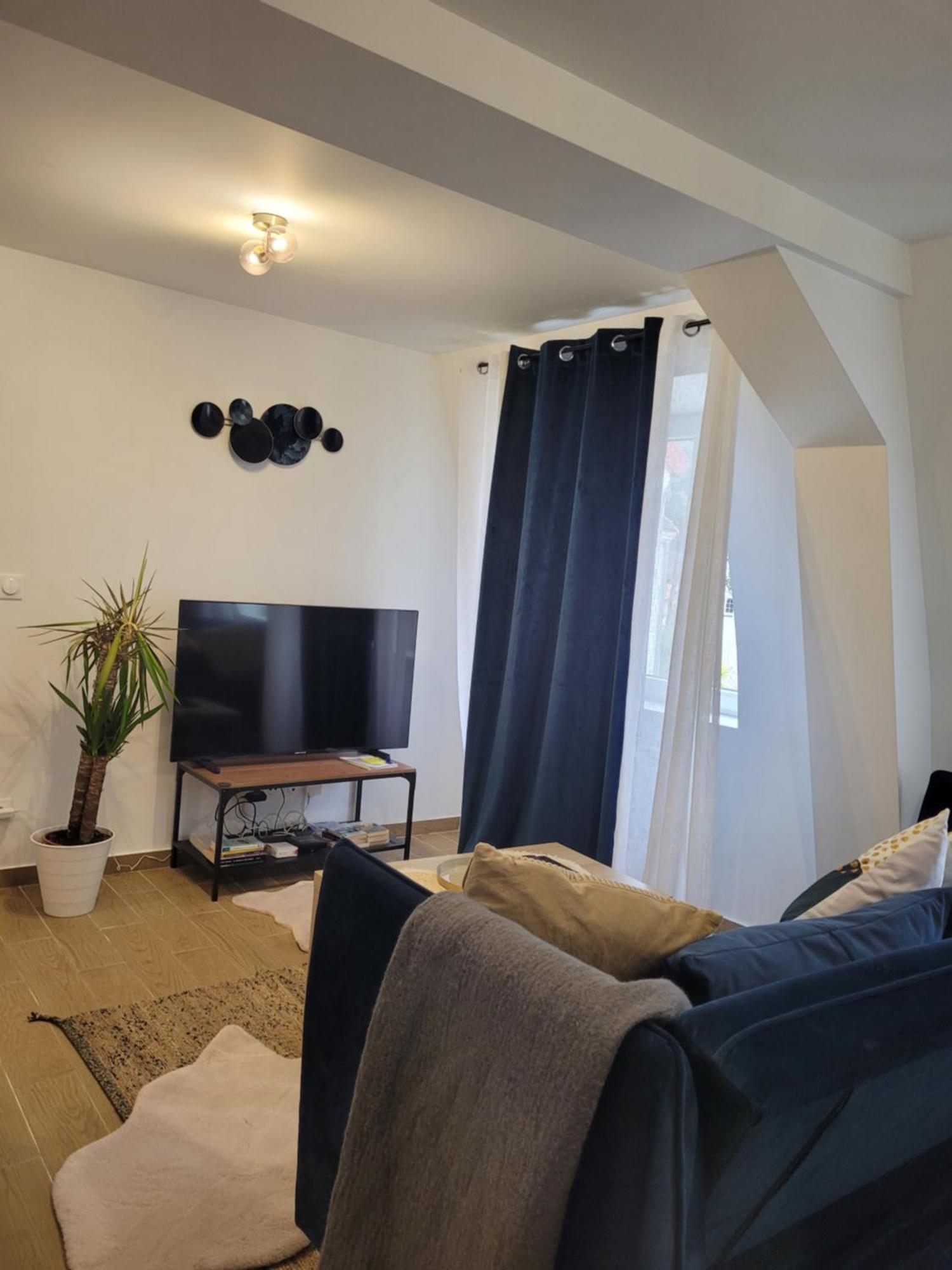 Coquet Appartement A 15Mn De Paris Et 10 Mn De Stade De France, Wifi, Netflix, Groslay Dış mekan fotoğraf